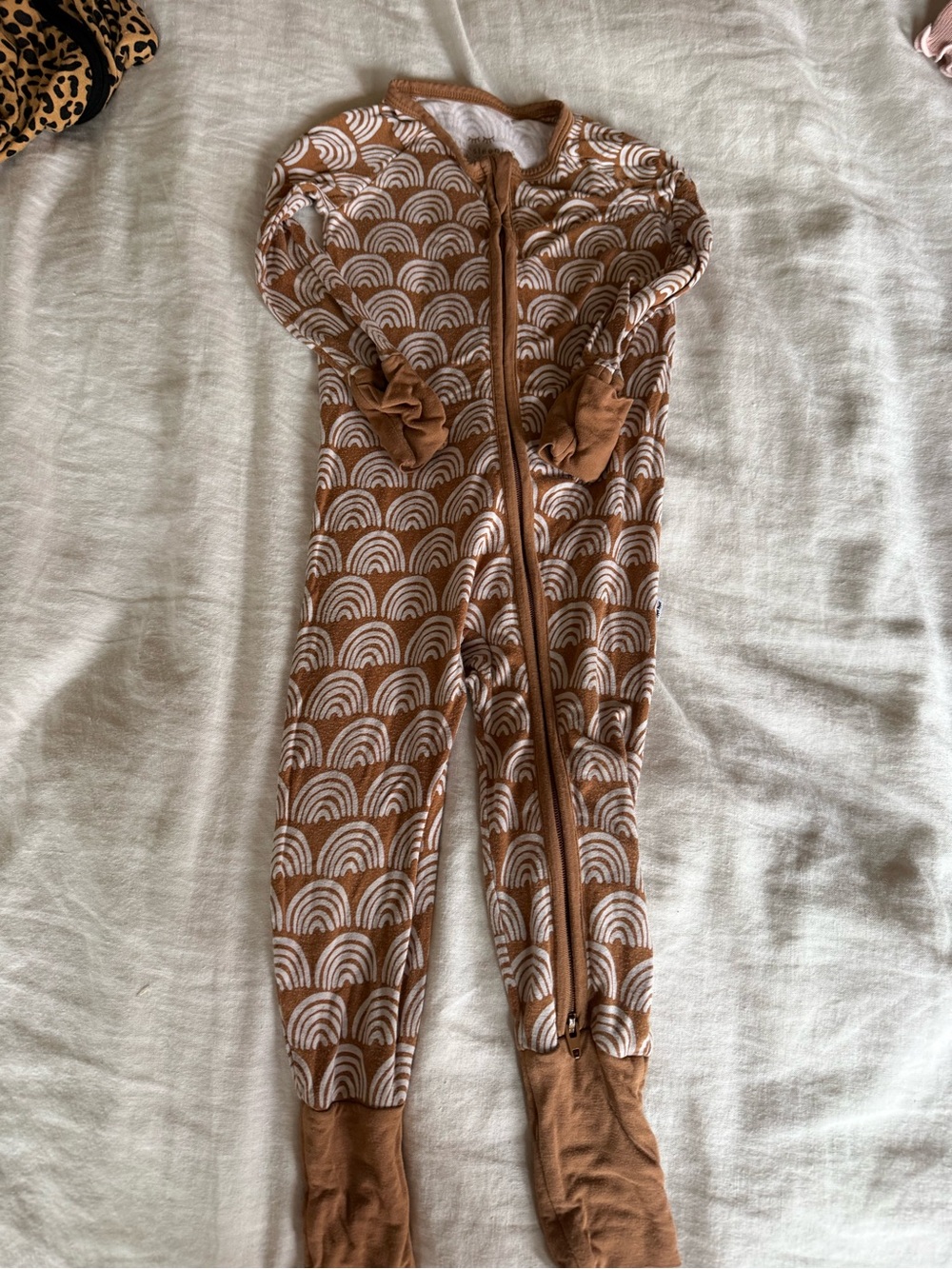 Little sleepies onesie Jammies desert rainbows  6-12 month. Bamboo.